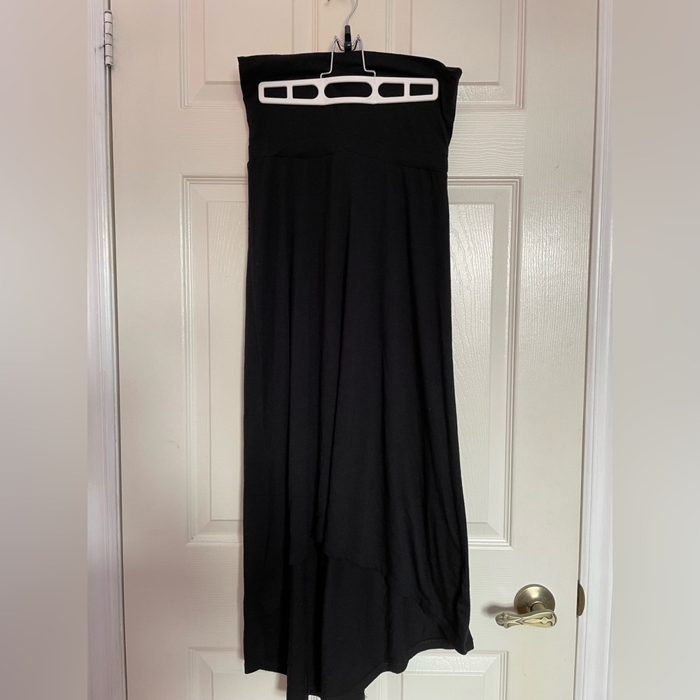 Black high low skirt that can also be worn as a dress